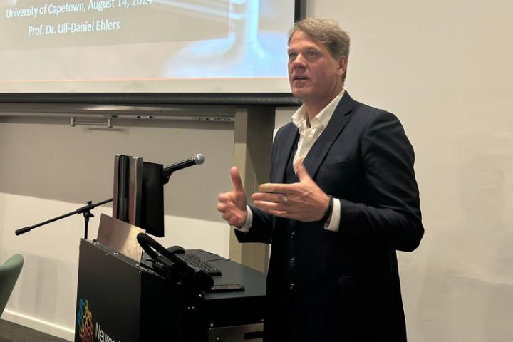 Prof Ulf-Daniel Ehlers